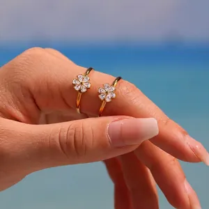 Zircon Flower Open Ring Stainless Steel Water Drop Petal Adjustable Delicate Fashion Jewelry For Women
