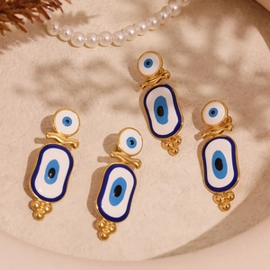 Boucles d'oreilles Œil de Turquie en acier inoxydable et émail sur plateau minimaliste