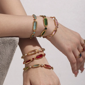 Ensemble bracelet de luxe en acier inoxydable doré 18 carats avec pierres en verre tchèque