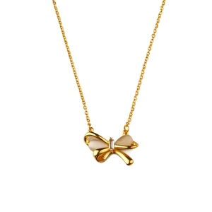 Elegante collana a fiocco dorata con pietre occhio di gatto bianco latte e inserti in zircone
