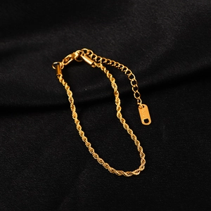 Bracelet chaîne corde minimaliste en acier titane doré pour femme avec fermoir homard