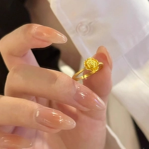 Exquisite 3D matte gold rose flower ring with realistic petal textures for daily wear