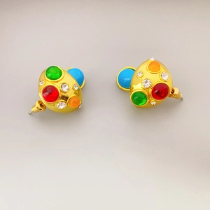 Orecchini a perno dorati con pietre preziose colorate e strass bianchi da donna