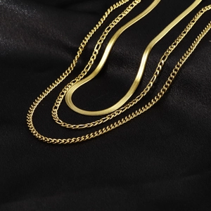 Three-layer gold titanium steel necklace with herringbone and cuban link chains