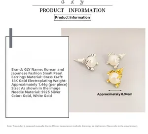 Makro-Detail von Perlenohrsteckern mit Dreikrallen-Fassung, 18K Vergoldung und S925-Silber