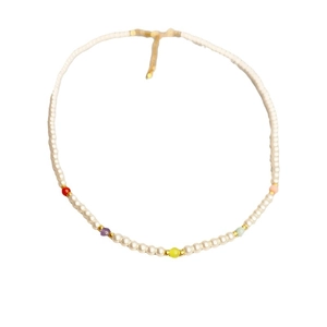 Minimalist beaded necklace with white pearls and colorful agate beads for women