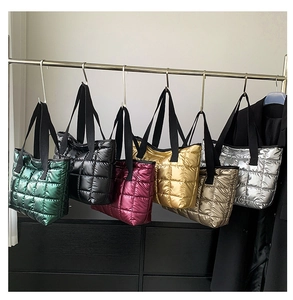 Quilted tote bags in metallic colors showing high-capacity design and six color options