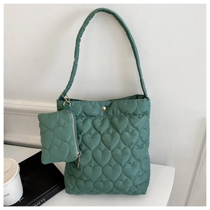 Sac à Épaule Matelassé Cœur pour Femmes Avec Petit Porte Monnaie Sac Cabas Léger en Nylon Coton pour Mode Quotidienne