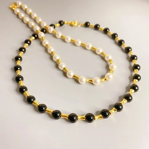 Collier en Cuivre Perles Swarovski Agate Noire Chaîne en Bambou Plaqué Or Bijoux pour Femmes