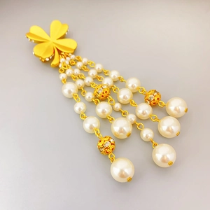 Broche Trèfle à Quatre Feuilles Style Français Élégant Laiton Plaqué Or Avec Künstliche Perles d'Imitation et Zirconium Femme
