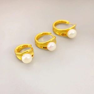 French Style Geometric Hoop Earrings With Freshwater Pearl Copper Gold Plated Minimalist Elegant Jewelry For Women