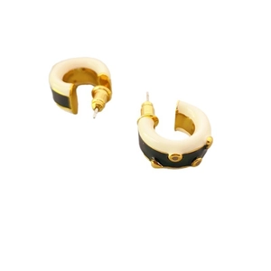 Fashionable C-shaped enamel earrings with gold studs and black and white contrast design