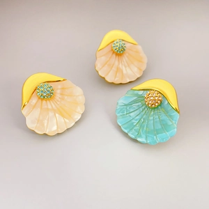 French Scallop Shell Stud Earrings With 925 Sterling Silver Earring Post Copper Rhinestone Elegant Ocean Jewelry For Women
