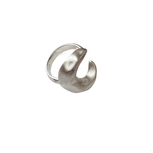 Minimalist S925 sterling silver open ring with brushed texture and crescent moon design