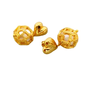 Elegant 18K gold plated heart stud earrings with pearl inlay and hollow mesh sphere drops