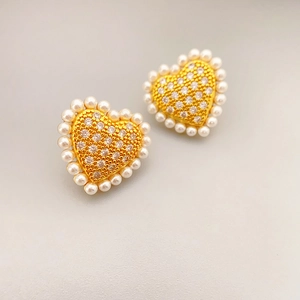 Boucles d'oreilles cœur de style français avec perles et cristaux scintillants