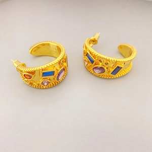 Boucles D'Oreilles Créoles En Forme De C Rétro Cuivre Doré Zircone Colorée Avec Tige En Argent Sterling 925 Femmes