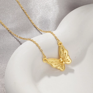Collana Con Ciondolo A Farfalla Acciaio Al Titanio Rame Oro Vintage Stile Palazzo Opaco Spazzolato Catena Clavicola Donne