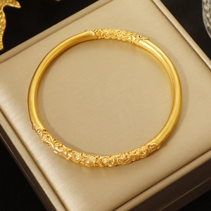 Retro Copper Bangle Bracelet Women Carved Bauhinia Flower Vine Pattern Matte Gold Chinese Ethnic Style Vintage Jewelry Gift