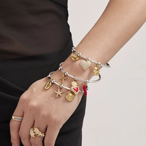 Bracelet en acier inoxydable plaqué or 18k avec breloques cœur croix en zircon