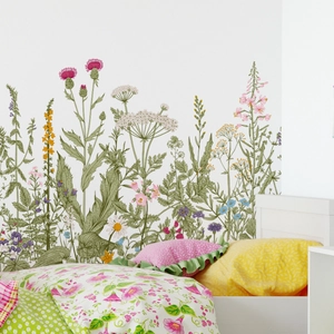 Self-adhesive floral wall stickers with hand-drawn wildflowers for bedroom decor