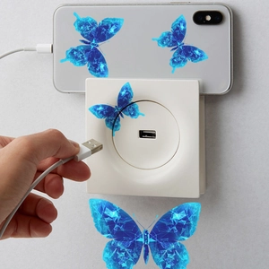 Lichtgevende blauwe vlinder muurstickers voor badkamer en decoratie van schakelaars