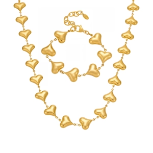 Polished 18k gold plated stainless steel hollow heart necklace and bracelet jewelry set