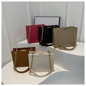 Women Geometric Quilted Shoulder Bag PU Leather Gold Chain Strap Crossbody Tote Office Commute Fashionable Urban