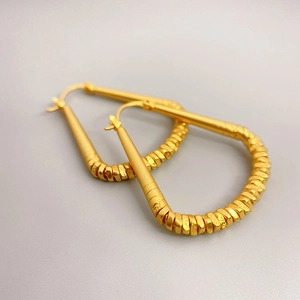 18K Gold Plated Brass Hoop Earrings Vintage Ribbed Geometric U-Shaped Textured Statement Jewelry For Women