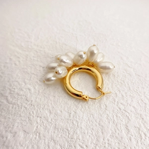 Vintage 18K gold plated brass earrings featuring cultured pearls in a cluster design
