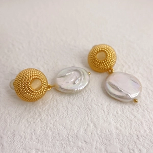 Baroque pearl earrings with S925 silver needles and gold-tone spiral woven stud design