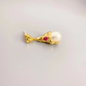 Golden shell earrings with pink gemstone and freshwater pearl in a modern artistic style