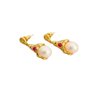 Chic gold shell earrings with white freshwater pearls and red gemstone accents for women