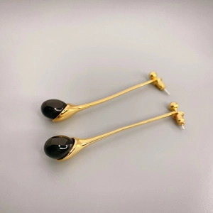 Elegant Long Water Drop Earrings With 925 Sterling Silver Earring Post Copper 18K Gold Plated Black Agate Cultured Artificial Pearl