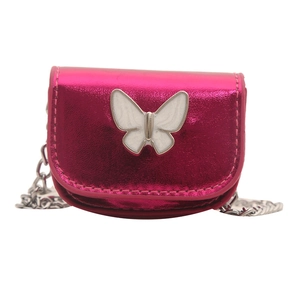 Mini fuchsia metallic chain bag with white butterfly decoration for young girls