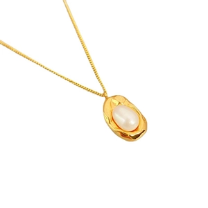 French style gold bean pendant necklace with freshwater pearl and organic texture