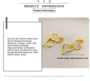 Detail of 18K gold-plated heart earrings with S925 silver posts and size dimensions