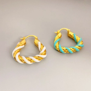 Créoles En Corde Torsadée Cuivre Plaqué Or 18K Émail Glaçure Spirale Géométrique Rétro Bijoux De Mode Pour Femmes