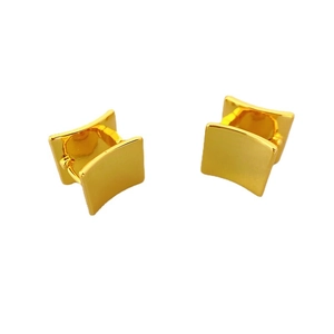 Boucles d'oreilles carrées minimalistes en laiton plaqué or 18 carats avec fermoir charnière