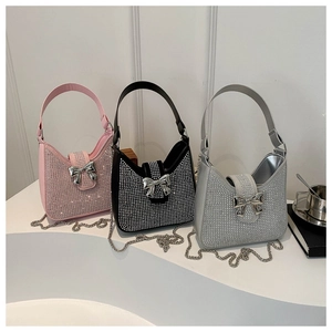 Sac à Épaule Nœud en Strass pour Femme Élégant Sac Hobo sous le Bras Plein de Cristaux avec Chaîne Sac à Main de Soirée