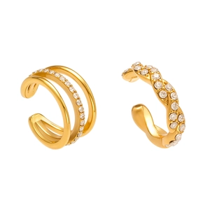 Dreilagige goldene Ohrklemmen aus Edelstahl mit Zirkonia und gedrehtem Seildesign