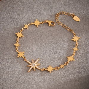 Bracelet étoile en acier inoxydable doré avec zircons et chaîne de réglage fine