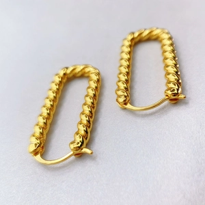 18K gold plated twisted rope hoop earrings with a geometric rectangular U-shaped design