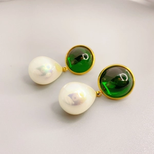 18K gold plated drop earrings with green crystal and iridescent teardrop pearl