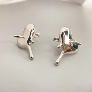 Melting Liquid Heart And Arrow Stud Earrings With 925 Sterling Silver Earring Post Copper Plated Metal For Women