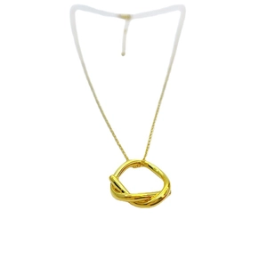 Collana minimalista con ciondolo ad anello annodato placcato oro 18K su base bianca