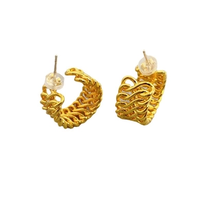 Retro figure-8 woven hollow C-shape 18K gold plated hoop earrings for women