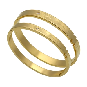 Bracelet de Couple en Acier Titane Gravé The Flame Of Our Love Zircon Jonc en Acier Inoxydable pour Hommes Femmes Bijoux