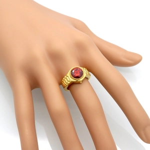 Bague luxueuse en plaqué or style bracelet de montre avec une pierre rouge centrale