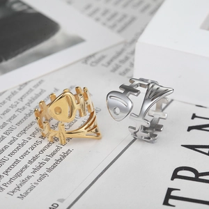 Retro punk fishbone rings in gold and silver finishes with adjustable open design